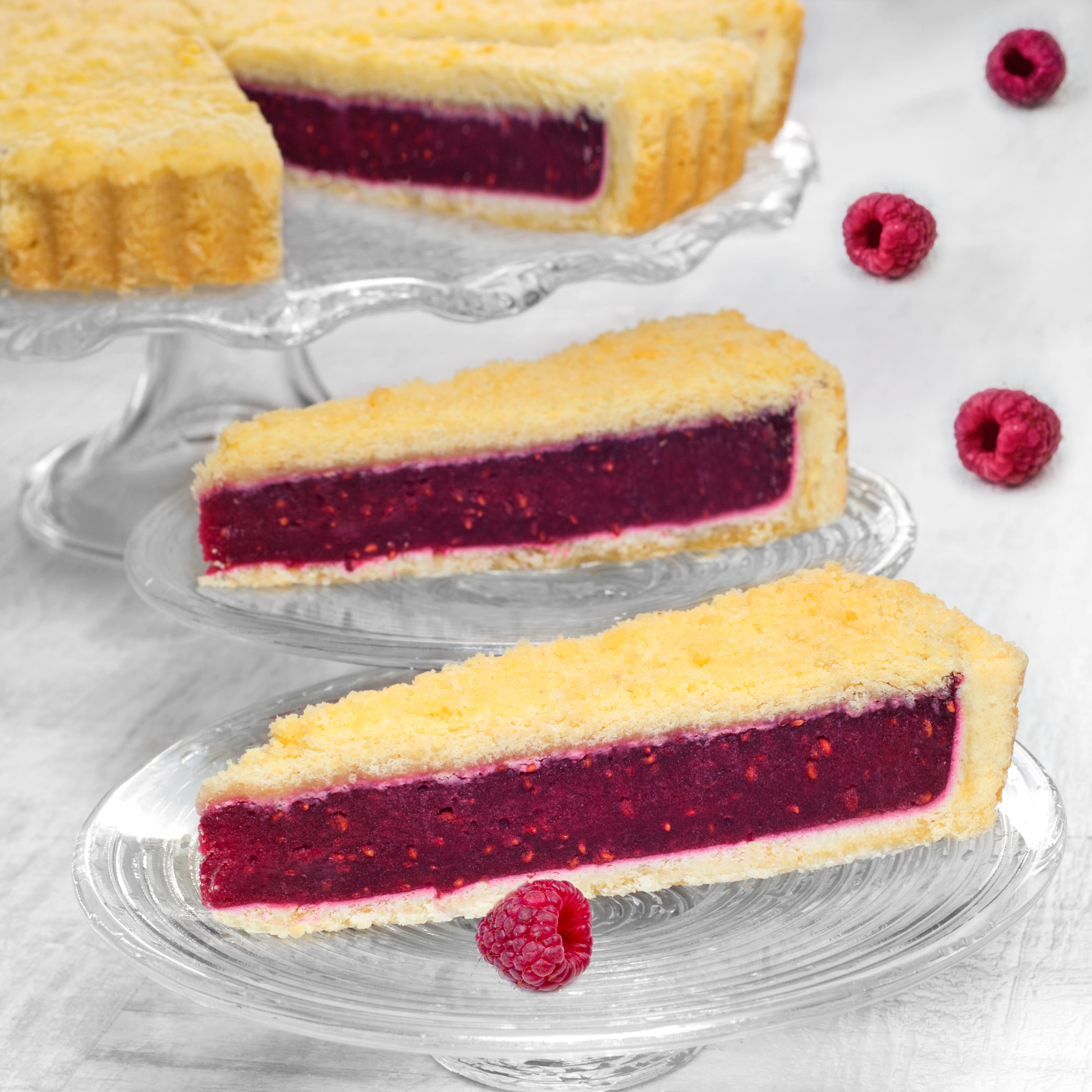 Пирог Малиновый с миндалем 1,288 кг 14 порций (4) (ДФ) 86 купить в Донецке - Сушиман