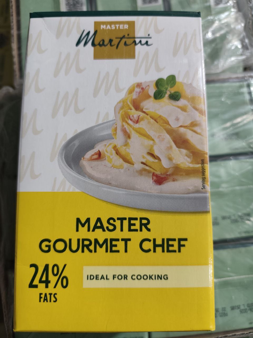 Сливки 24% Мастер Гурме ( Master Gourmet Chef) 1л. 12шт/кор купить в Донецке - Сушиман