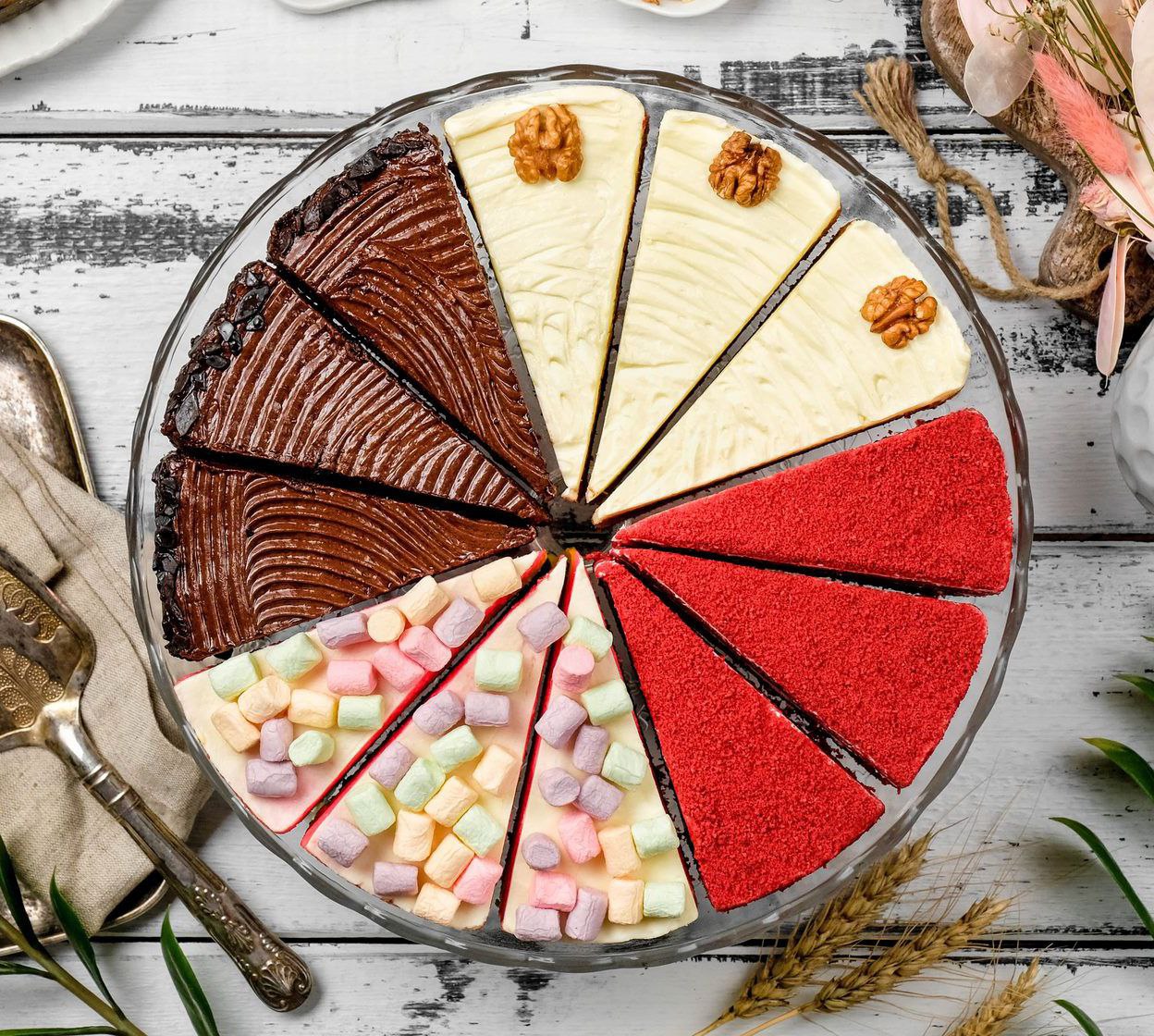 Торт Ассорти Бенье 130гр, 12 порций/1,56кг/шт, 6шт/кор 1083 купить в Донецке - Сушиман